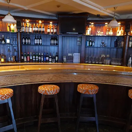 Court كيلارني