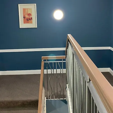 Court 3* كيلارني