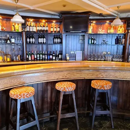Court Hotell Cill Airne