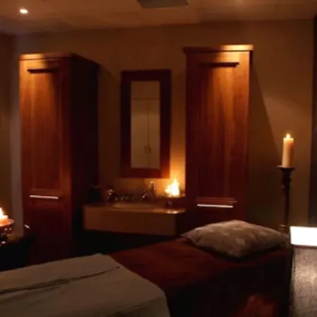 Court 3* كيلارني