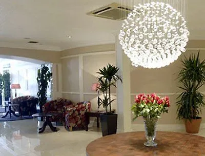Hotell Court 3*