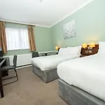 Hotel Court