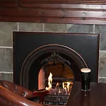 Court Hotel 3*