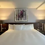 Hotel Court 3*