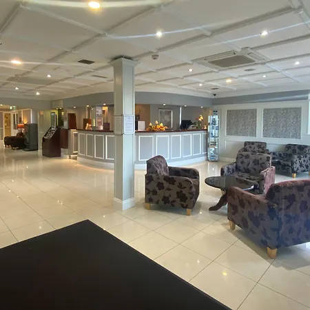 Court Hotel 3*